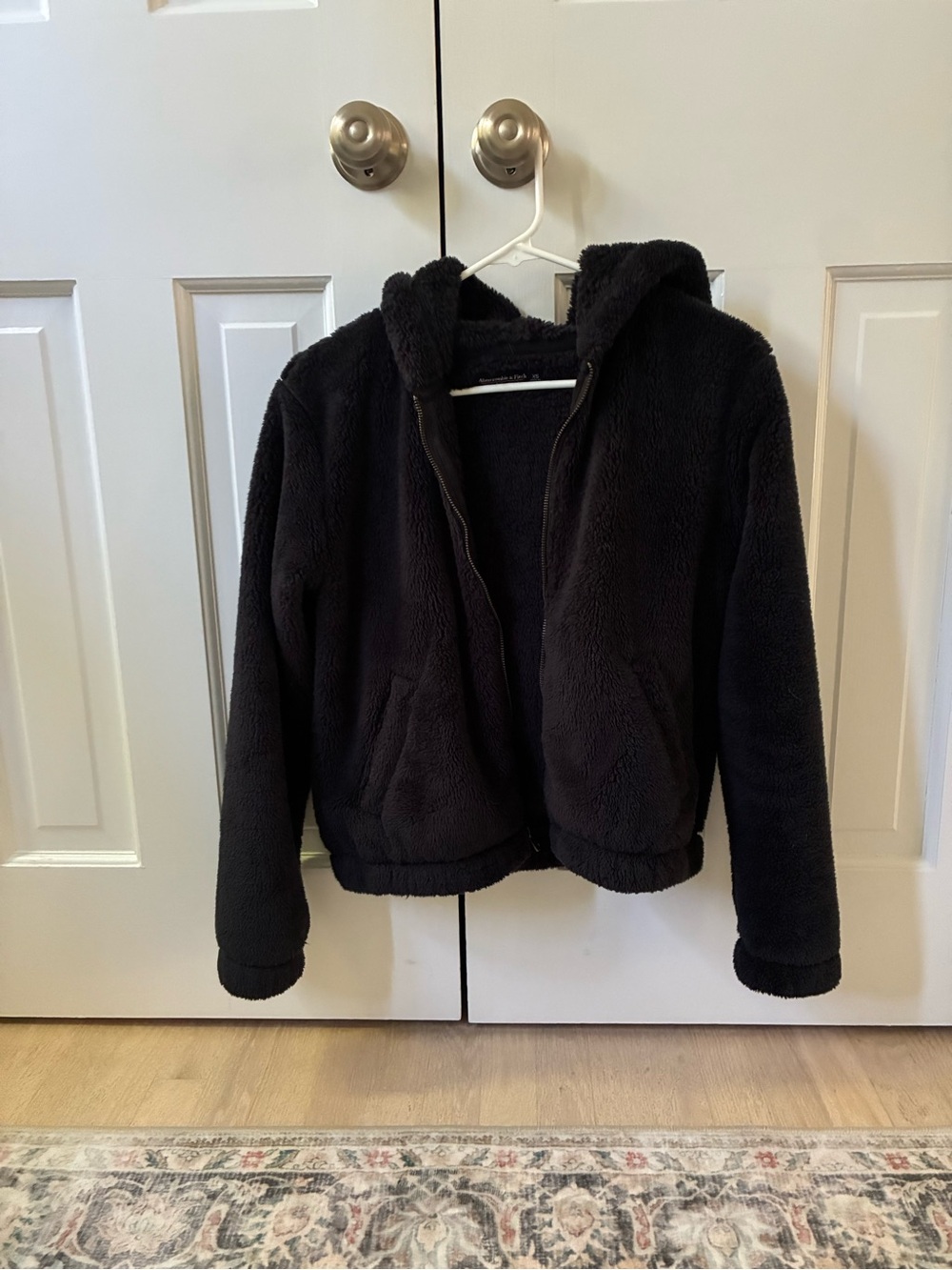 Women’s Fleece Hooded Jacket - Black